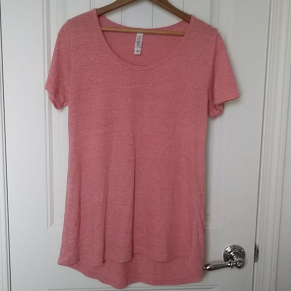Lularoe Classic Tee - Picture 2 of 4